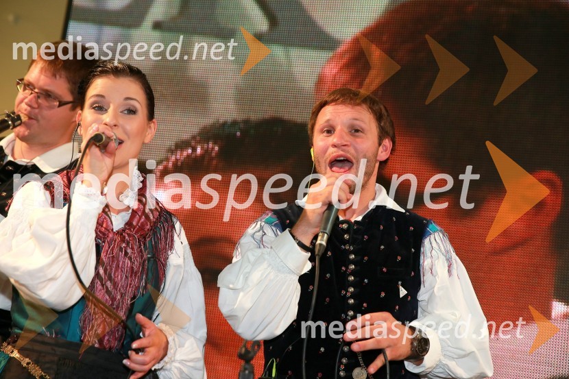 Ansambel Saša AvsenikaEuropark praznuje 14. rojstni dan