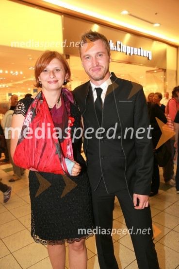  Simona Mandl, center manager Europark;  Denis Avdić, voditeljEuropark praznuje 14. rojstni dan