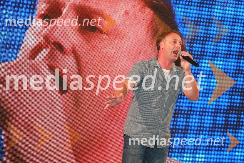  Tomaž  Ahačič, pevecEuropark praznuje 14. rojstni dan