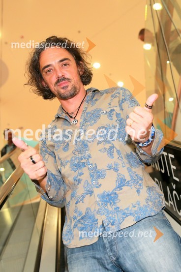  Tomaž Klepač, pevecEuropark praznuje 14. rojstni dan