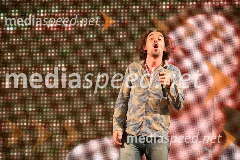  Tomaž Klepač, pevecEuropark praznuje 14. rojstni dan