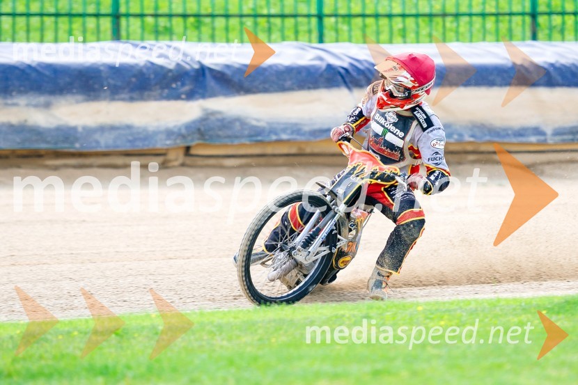 Finalna dirka mednarodnega tekmovanja parov