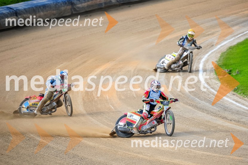 Finalna dirka mednarodnega tekmovanja parov