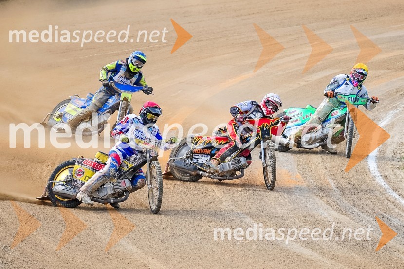 Finalna dirka mednarodnega tekmovanja parov