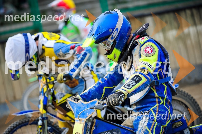 Finalna dirka mednarodnega tekmovanja parov