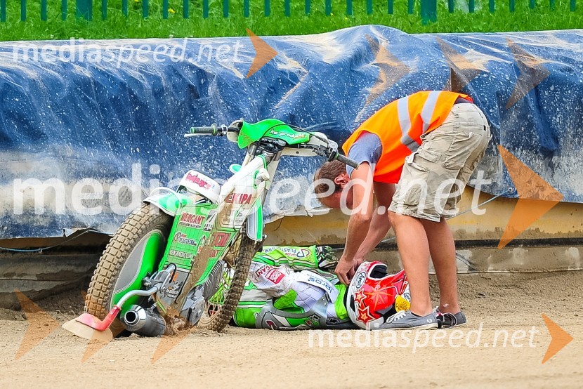 Finalna dirka mednarodnega tekmovanja parov