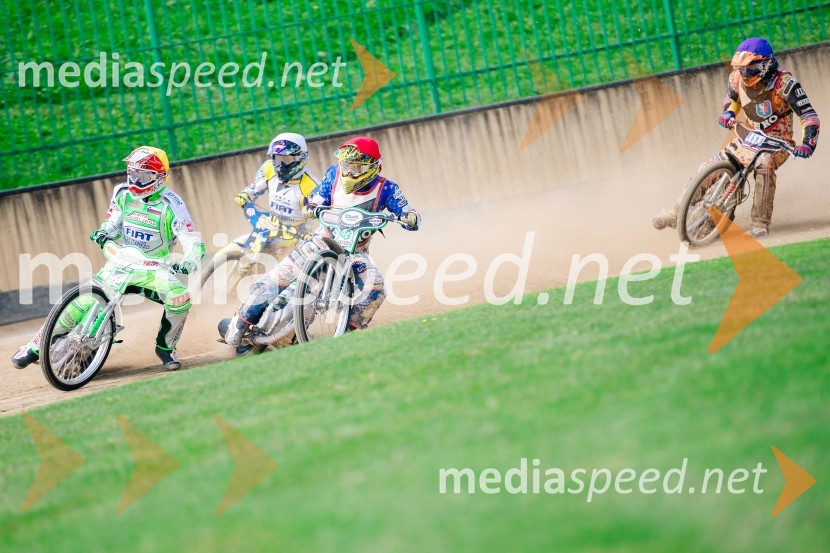 Finalna dirka mednarodnega tekmovanja parov