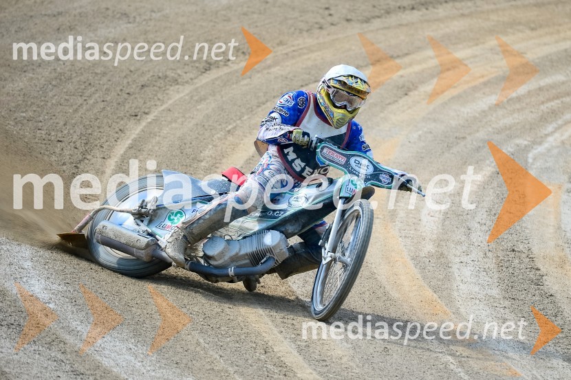 Finalna dirka mednarodnega tekmovanja parov