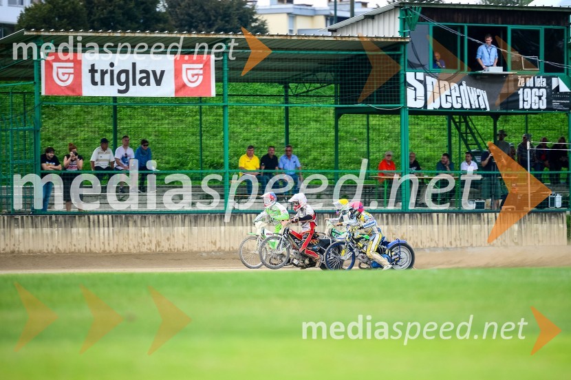 Finalna dirka mednarodnega tekmovanja parovFinalna dirka mednarodnega tekmovanja parov