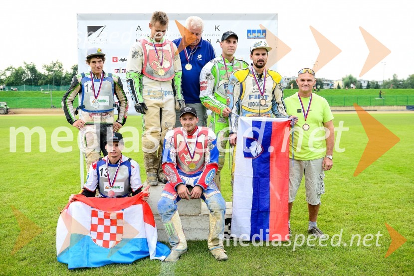 Finalna dirka mednarodnega tekmovanja parov