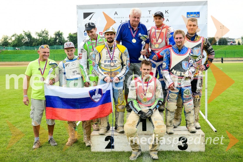 Finalna dirka mednarodnega tekmovanja parov