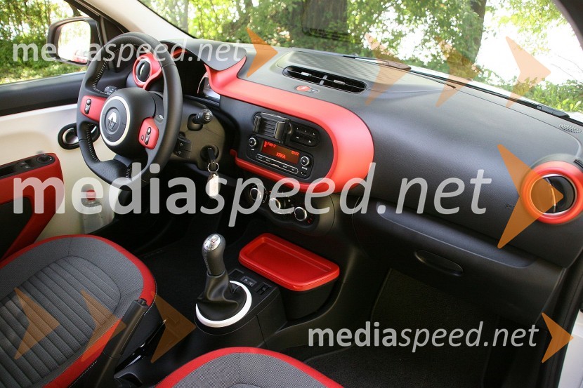 Novi Renault Twingo, notranjostNovi Renault Twingo, slovenska predstavitev