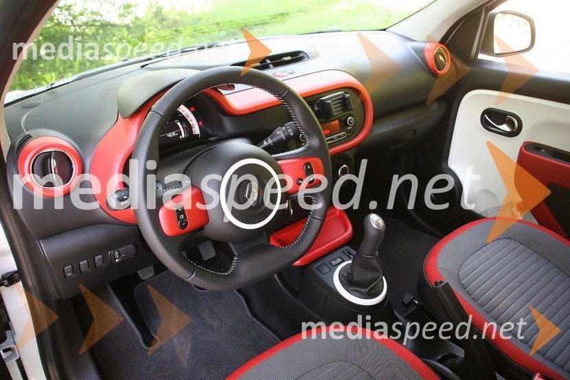 Novi Renault Twingo, notranjostNovi Renault Twingo, slovenska predstavitev