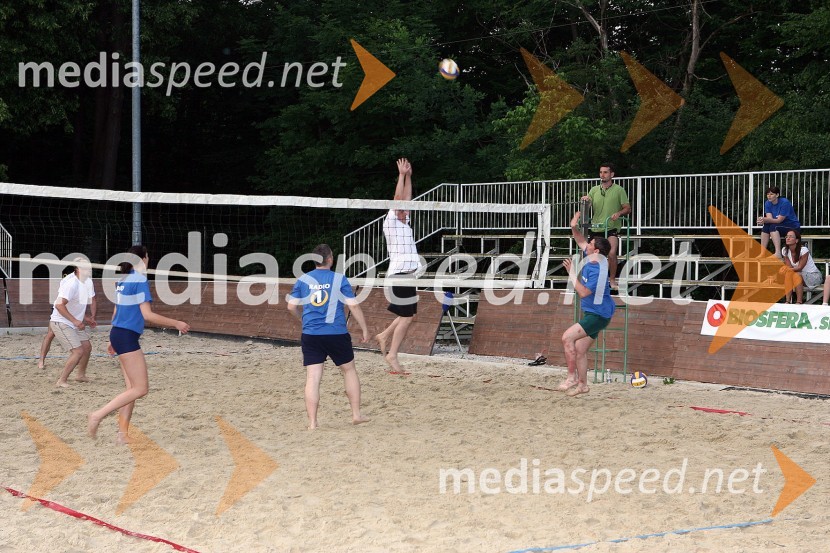 Turnir v odbojkiOtvoritev mestne plaže Laguna