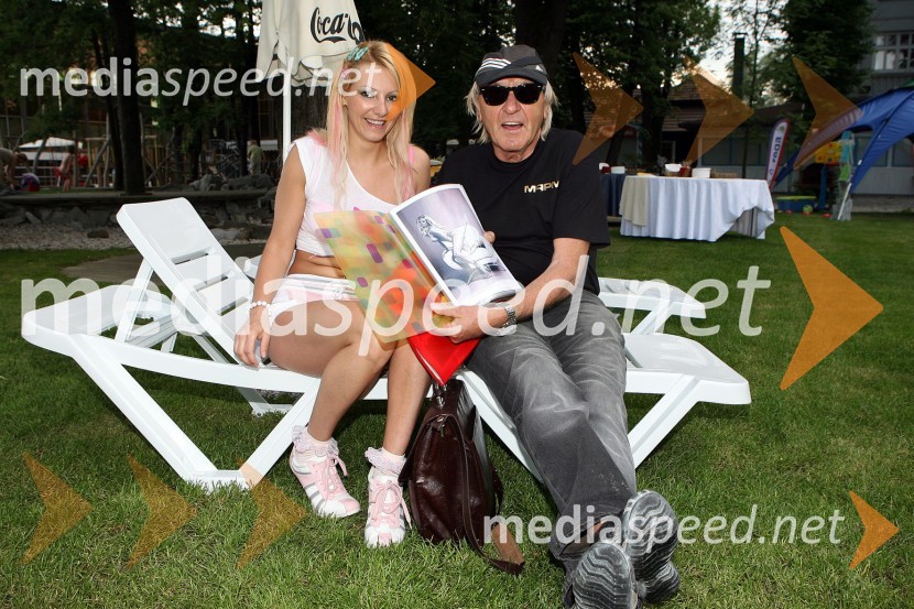 Barbara Kosmač, playboy zajčica in Tone Fornezzi TofOtvoritev mestne plaže Laguna