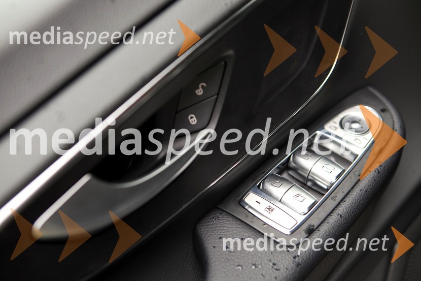 Mercedes razred VMercedes Benz predstavlja razred V