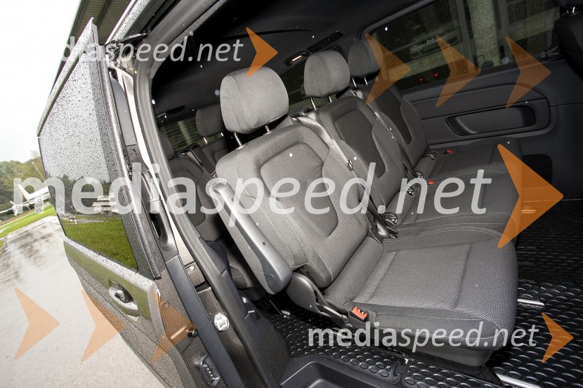 Mercedes razred VMercedes Benz predstavlja razred V