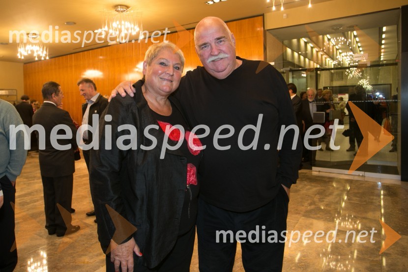  Branka Gombač;  Peter GombačZlata čeveljčka, premiera predstave