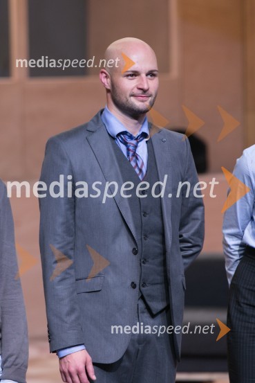  Jaka Lah, igralecZlata čeveljčka, premiera predstave