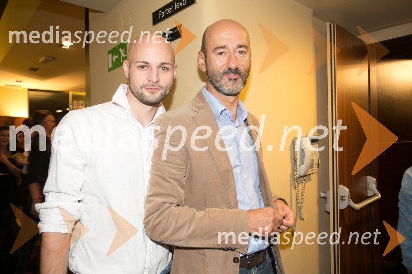  Jaka Lah, igralec;  Boris  Ostan, igralecZlata čeveljčka, premiera predstave