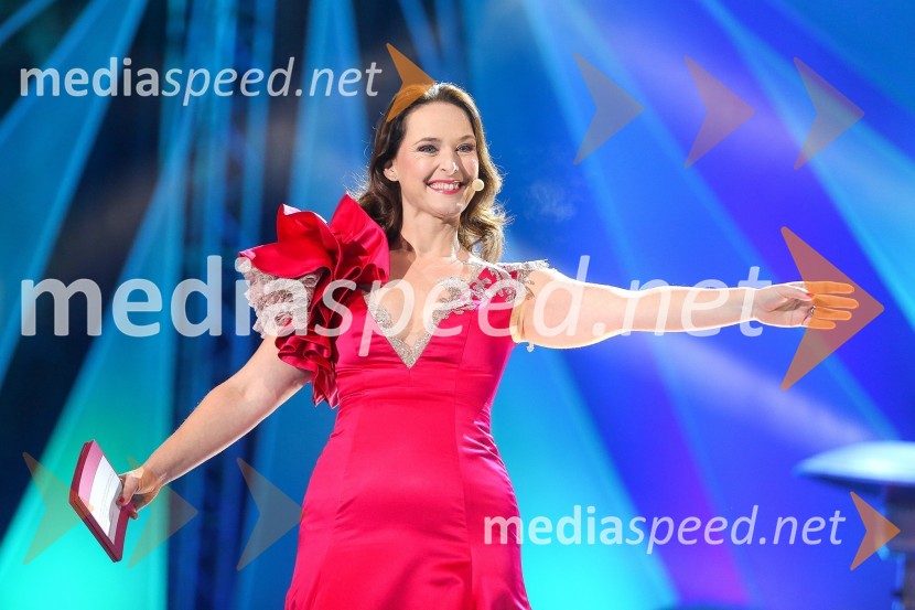  Blažka Müller, voditeljicaSlovenska popevka 2014