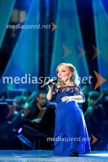  Ana Karneža, pevkaSlovenska popevka 2014