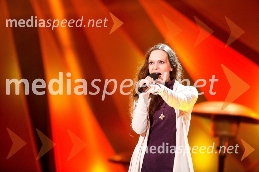  Ylenia Zobec, pevkaSlovenska popevka 2014