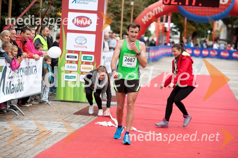 Riko Novak, zmagovalec teka na 10 km (2687)5. Eko maraton Maribor