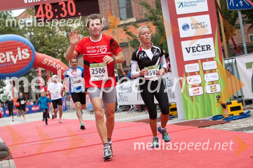  Peter Mikuljan, tekač (2506);  Andreja Varl, tekačica (2593)5. Eko maraton Maribor