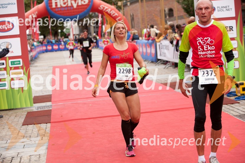  Nataša Arčnik, tekačica (2298);  Aleš Šabeder, tekač (2375)5. Eko maraton Maribor