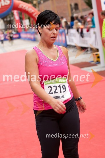  Maja Žnidarič, tekačica (2219)5. Eko maraton Maribor