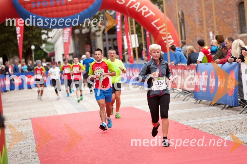  Manuela Fonda, tekačica (2352)5. Eko maraton Maribor