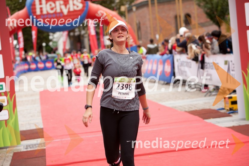  Bojana Petrovič, tekačica (2398)5. Eko maraton Maribor
