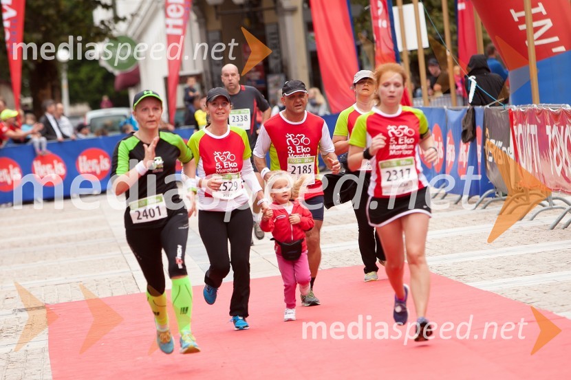  Zdenka Mehmedi, tekačica (2401);  Tina Pekič, tekačica (2529);  Gregor Zorko, tekač (2185);  Lidija Goričan, tekačica (2317)5. Eko maraton Maribor