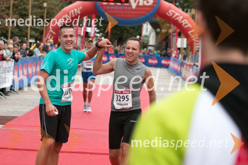  Rok Steinacher, tekač (3309); dr. Matej Steinacher, Fakulteta za strojništvo, Univerza v Mariboru5. Eko maraton Maribor