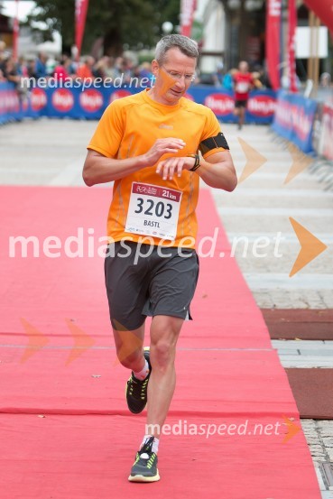  Simon Bastl, tekač (3203)5. Eko maraton Maribor