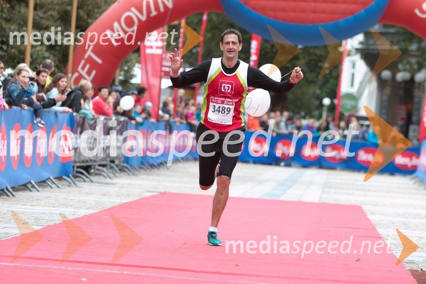  Dejan Povoden, tekač (3489)5. Eko maraton Maribor