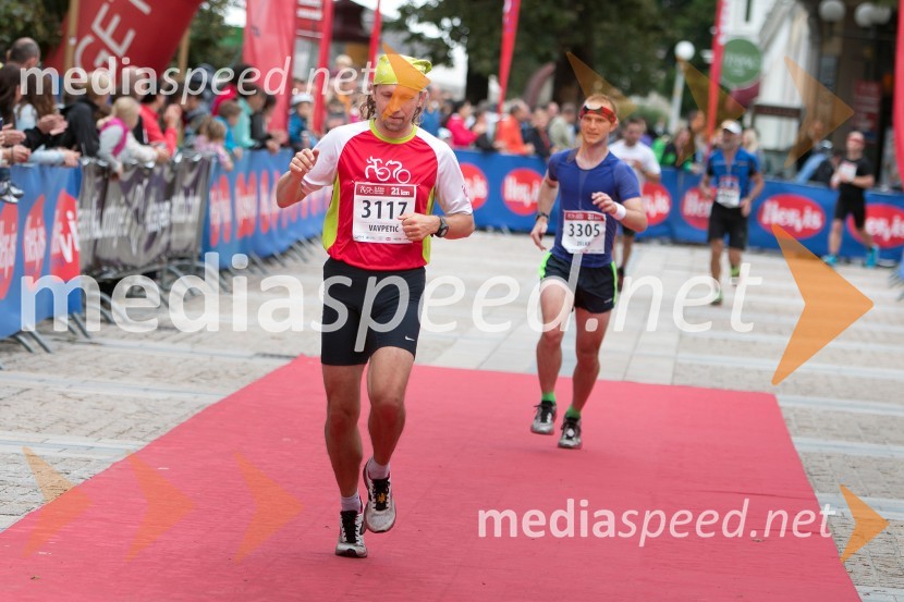  Aleš Vavpetič, tekač (3117);  Leon Zelko, tekač (3305)5. Eko maraton Maribor