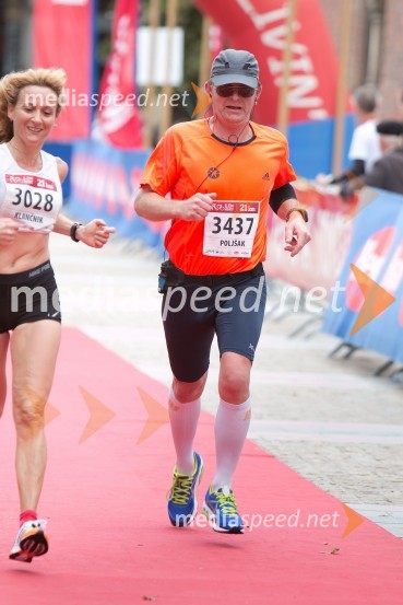  Barbara Klančnik, tekačica (3028);  Marko Poljšak, tekač (3437)5. Eko maraton Maribor