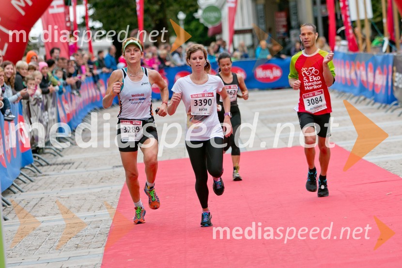  Bernarda Ivančič, tekačica (3289);  Saša Bučan, tekačica (3390);  ... ;  Iztok Ostrožnik, tekač (3084)5. Eko maraton Maribor