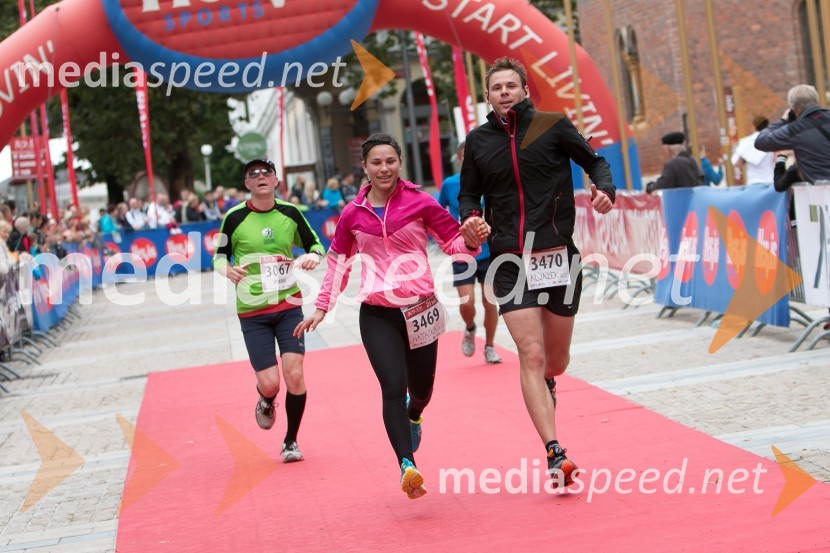  ... ;  Nataša Božič, tekačica (3469);  Aljaž Primožič, tekač (3470)5. Eko maraton Maribor