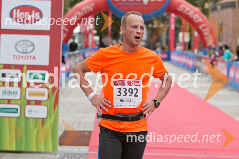  Robert Vajngerl, tekač (3392)5. Eko maraton Maribor