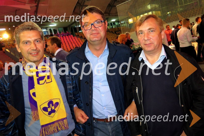 Bojan Vodopivec;  Tibor Rojs;  Igor Romanov, direktor Ruski center MariborNK Maribor : Sporting FC, prva tekma Lige prvakov