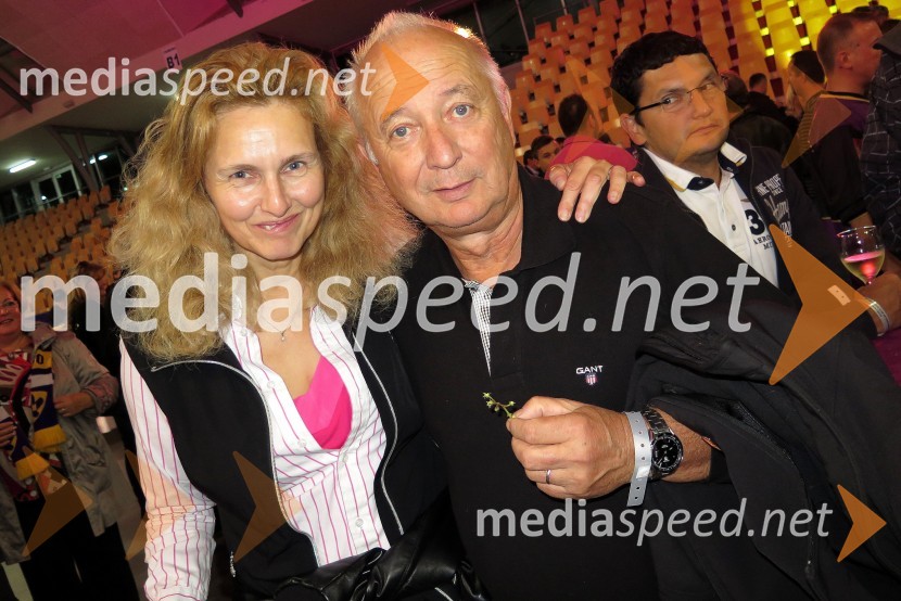  Duška Gradišnik;  Vidko Gradišnik, direktor VigradNK Maribor : Sporting FC, prva tekma Lige prvakov