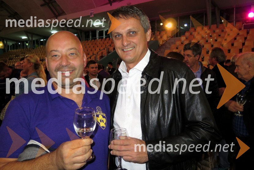  Boštjan Protner, vinar; mag. Tomaž Kancler, arhitekt, mestni svetnik MOMNK Maribor : Sporting FC, prva tekma Lige prvakov