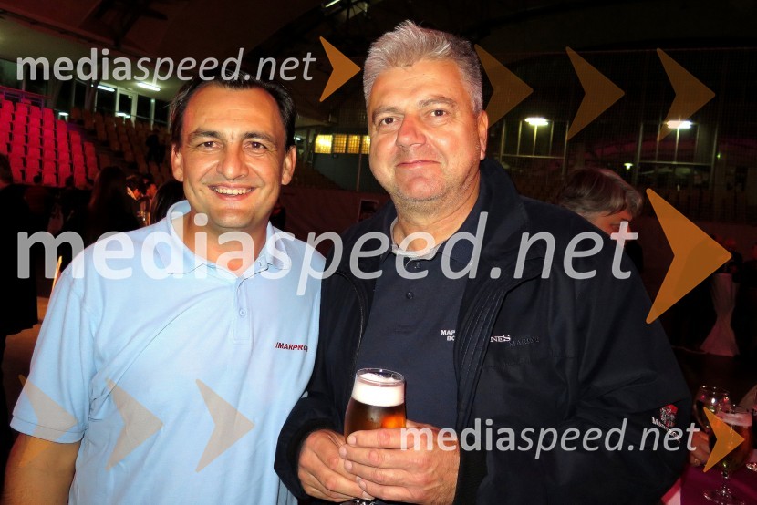  Bernard Majhenič, direktor Marprom;  Andrej Verlič, predsednik nadzornega sveta, Pogrebno podjetje MariborNK Maribor : Sporting FC, prva tekma Lige prvakov