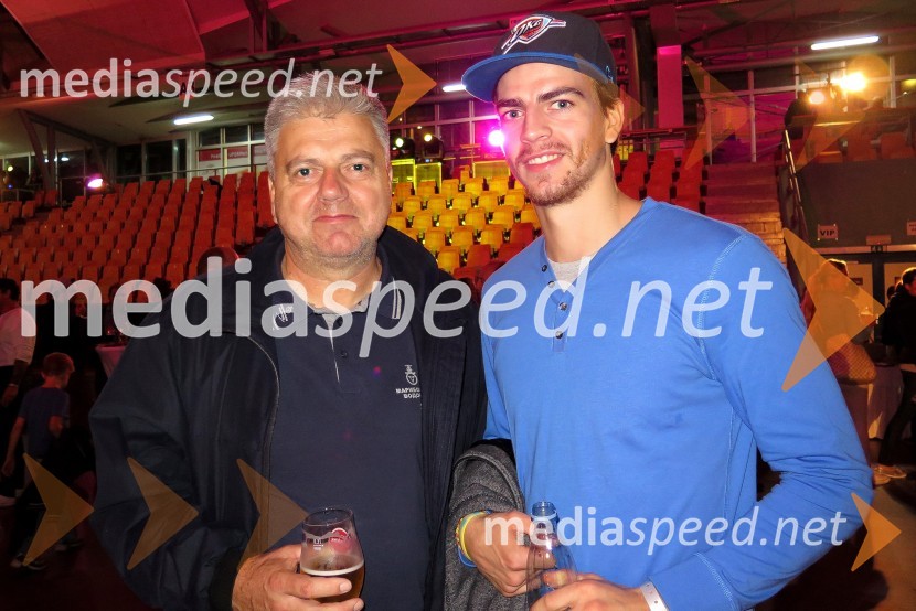  Andrej Verlič, predsednik nadzornega sveta, Pogrebno podjetje Maribor;  Miha  Verlič, hokejistNK Maribor : Sporting FC, prva tekma Lige prvakov