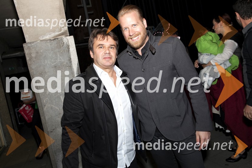  Matjaž Vlašič, glasbenik;  Boštjan Korošec, pevecCvetje v jeseni, premiera muzikala