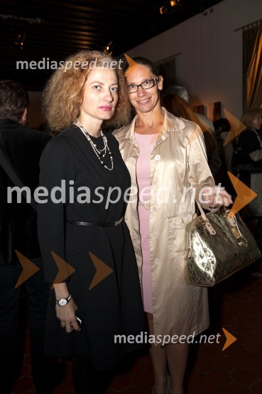  Hermina Kovačič, svetovalka za odnose z javnostmi, Festival Ljubljana;  ... Cvetje v jeseni, premiera muzikala