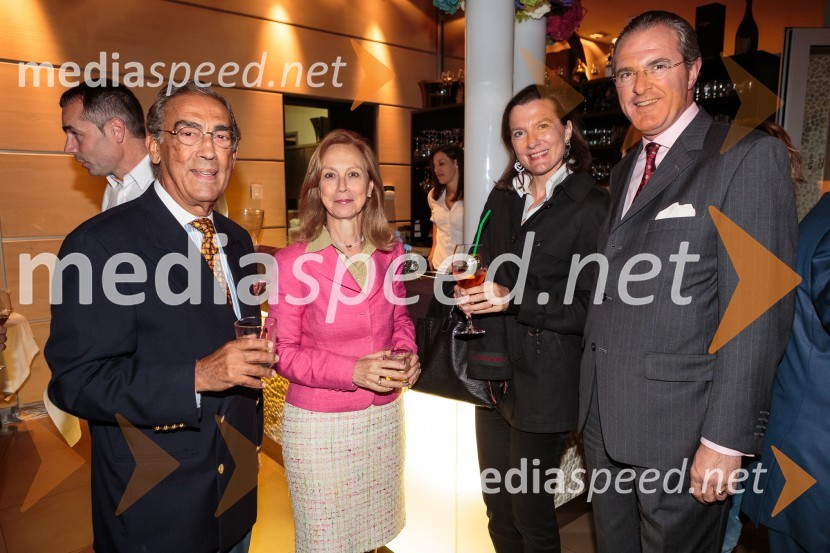  Michael E. Sherifis;  Rossella Franchini Sherifis, veleposlanica Italije v Sloveniji;  Martina Koja; dr. Clemens Koja, veleposlanik Republike Avstrije v SlovenijiSunny Studio z Nežko Poljanšek novim izzivom naproti